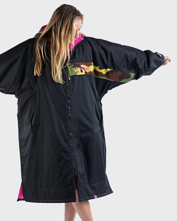 dryrobe Remix black pink camo