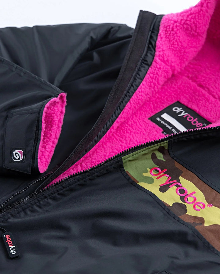 dryrobe Remix black pink camo