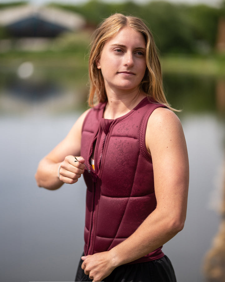 Wetsuit & Protection FOLLOW Finesse Impact Ladies Vest maroon