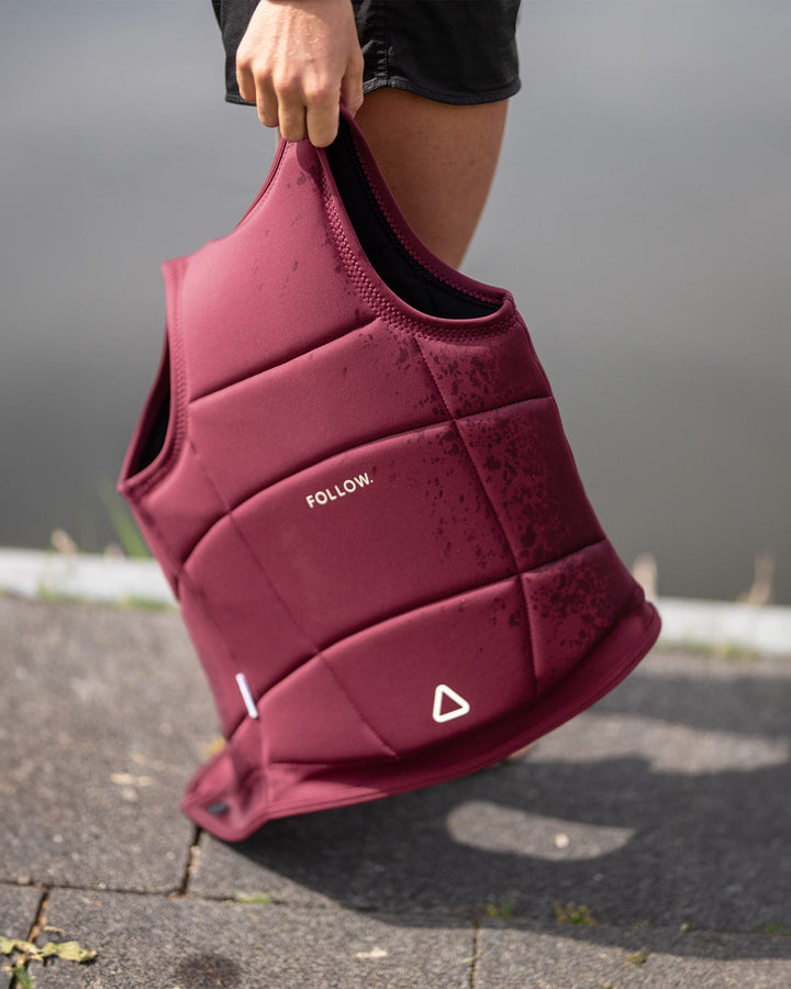 Wetsuit & Protection FOLLOW Finesse Impact Ladies Vest maroon
