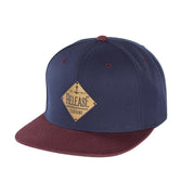 Fashion RELEASE The classic Snapback navy